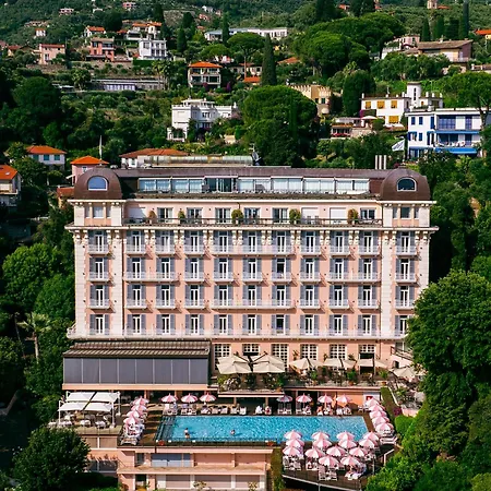 Grand Bristol Resort, By R Collection Hotell