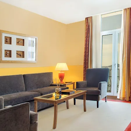 Hotel Grand Bristol Resort, By R Collection