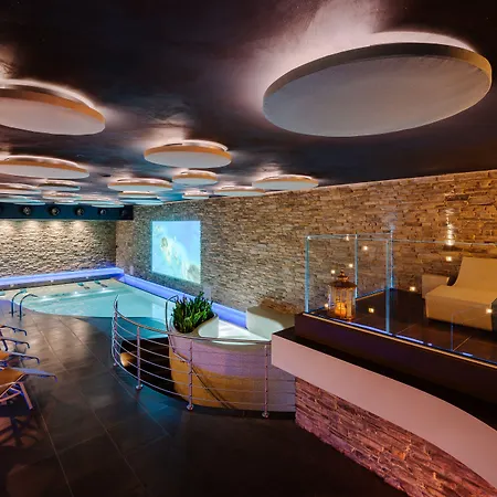 Grand Bristol Resort, By R Collection Hotell 5*