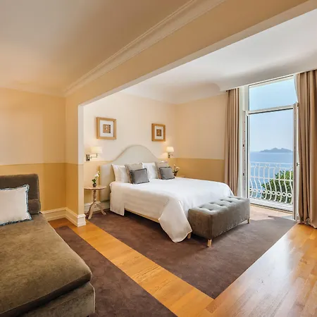 Hotell Grand Bristol Resort, By R Collection 5*