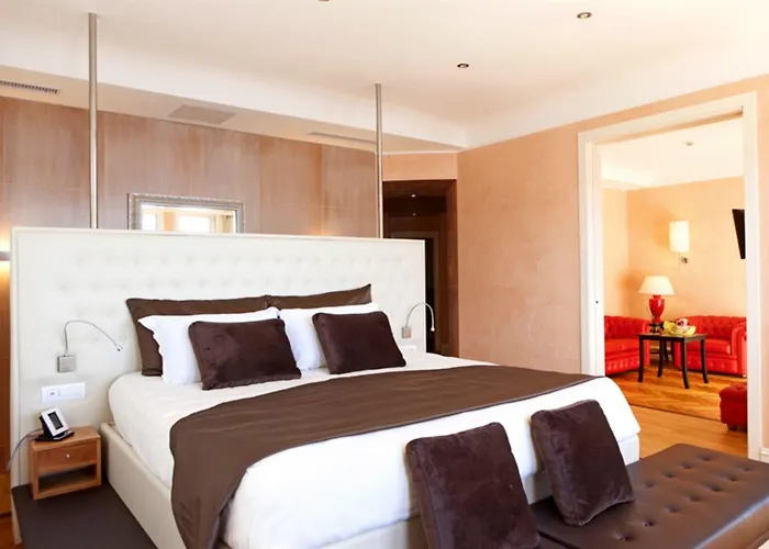 Grand Bristol Resort, By R Collection Ξενοδοχείο