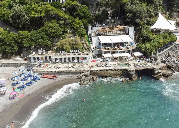 Grand Bristol Resort, By R Collection Ξενοδοχείο 5*