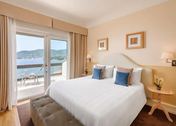 Ξενοδοχείο Grand Bristol Resort, By R Collection 5*