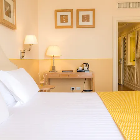 Grand Bristol Resort, By R Collection Otel