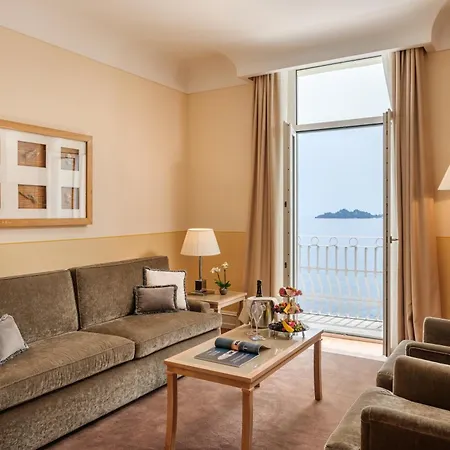 Grand Bristol Resort, By R Collection 5*