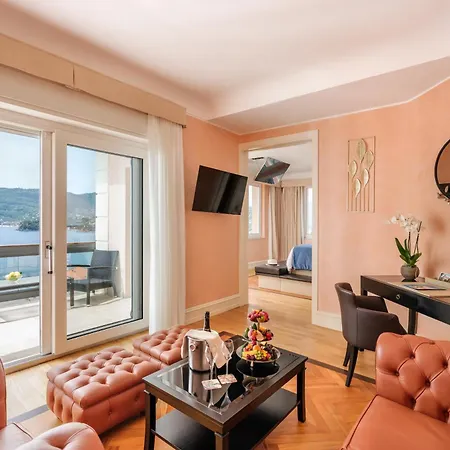 Grand Bristol Resort, By R Collection 5*
