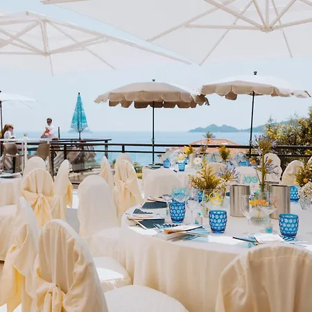 Grand Bristol Resort, By R Collection Готель