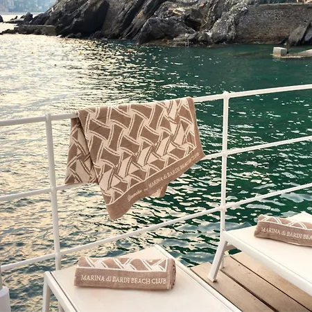 מלון Grand Bristol Resort, By R Collection 5*