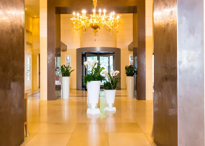 Grand Bristol Resort, By R Collection Hotel 5*