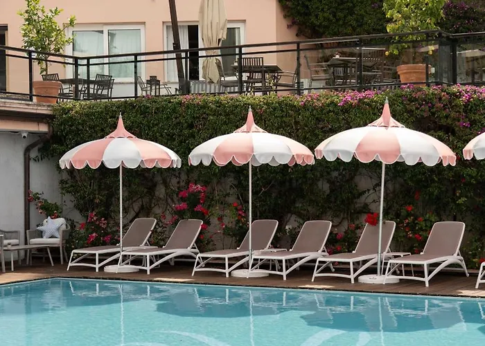 Grand Bristol Resort, By R Collection Szálloda