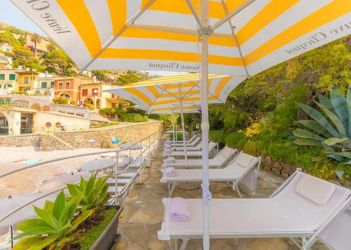 Grand Bristol Resort, By R Collection Hotel 5*